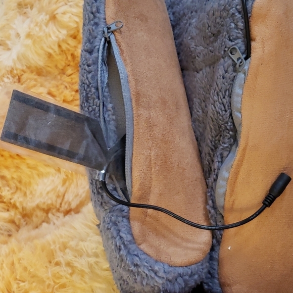 Winter USB Powered Plush Heating Slippers Size 9.5 - Picture 5 of 7